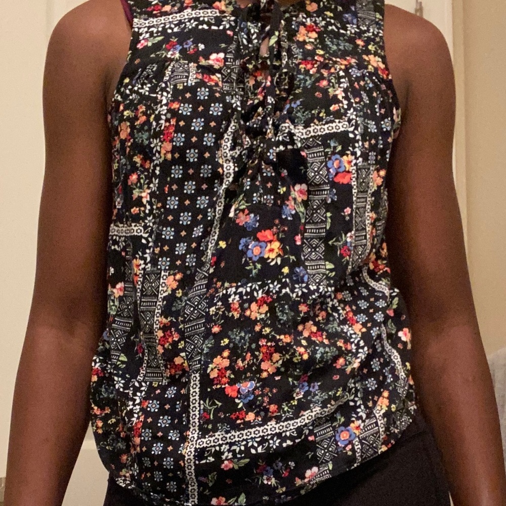 Beautiful black flower pattern blouse